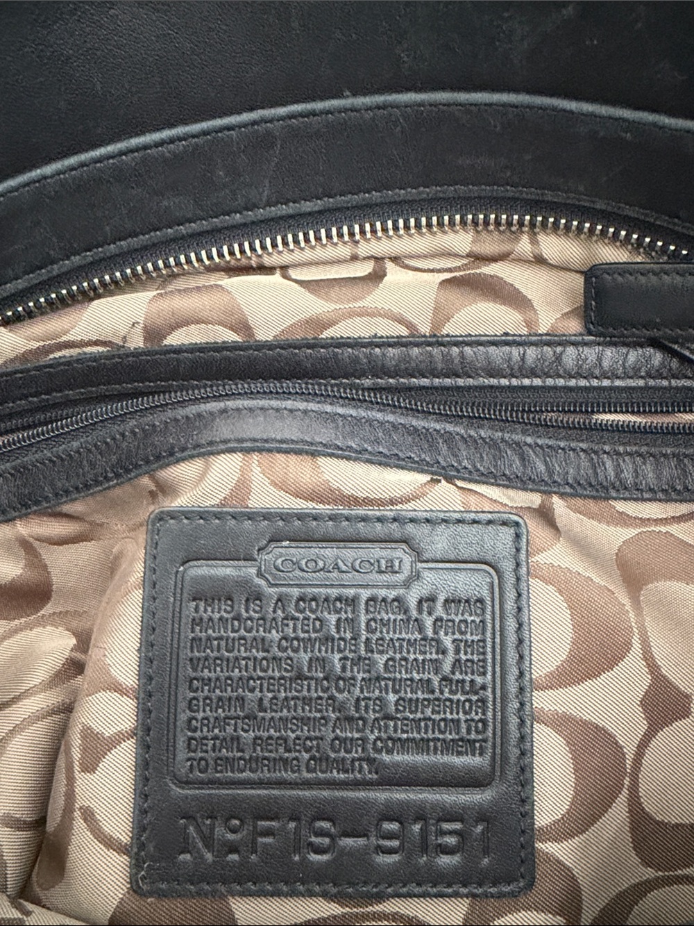 Vintage Coach Black Leather Hobo Shoulder Bag with Wide Strap - Picture 4 of 8